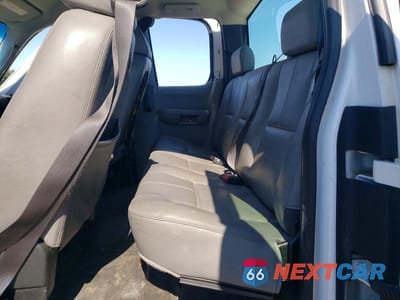 Zdjęcie 10 z 13 samochodu: 2008 CHEVROLET SILVERADO C2500 HEAVY DUTY VIN:1GCHC29K68E151286 - miniatura