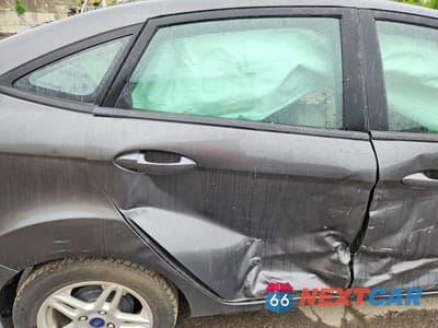 Zdjęcie 10 z 13 samochodu: 2019 FORD FIESTA SE VIN:3FADP4BJ4KM151441 - miniatura