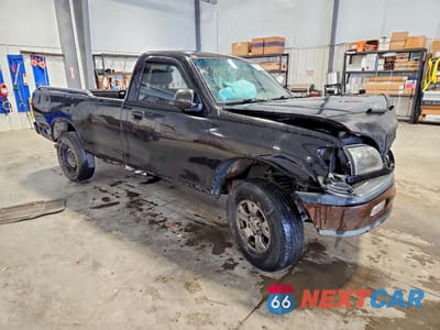 Czwarte zdjęcie samochodu z boku: 2001 TOYOTA TUNDRA BASE VIN:5TBJN32141S213506 - miniatura