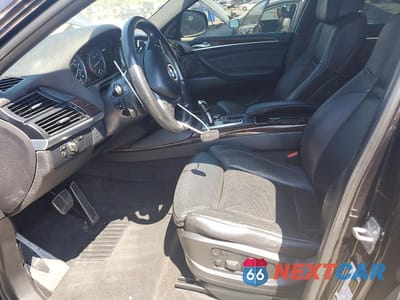 Zdjęcie 7 z 13 samochodu: 2014 BMW X6 XDRIVE50I VIN:5UXFG8C53EL593143 - miniatura