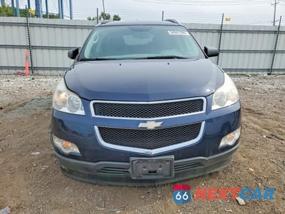 Piąte zdjęcie samochodu w środku: 2011 CHEVROLET TRAVERSE LS VIN:1GNKRFED0BJ386162 - miniatura