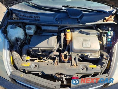 Zdjęcie 11 z 12 samochodu: 2005 TOYOTA PRIUS BASE VIN:JTDKB20U253110457 - miniatura