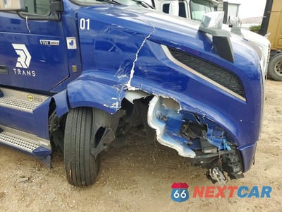 Zdjęcie 9 z 10 samochodu: 2022 VOLVO VN VNL VIN:4V4NC9EH0NN288777 - miniatura