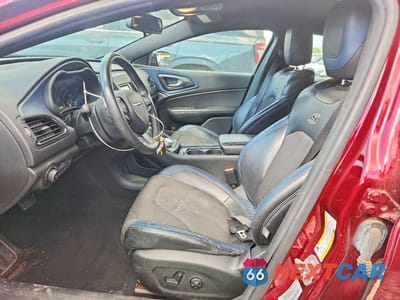 Zdjęcie 7 z 12 samochodu: 2015 CHRYSLER 200 S VIN:1C3CCCBB7FN613138 - miniatura