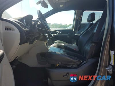 Zdjęcie 7 z 13 samochodu: 2018 DODGE GRAND CARAVAN SXT VIN:2C4RDGCG7JR206582 - miniatura