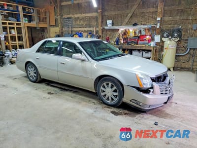 Czwarte zdjęcie samochodu z boku: 2008 CADILLAC DTS VIN:1G6KD57Y58U163286 - miniatura