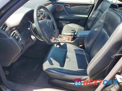 Zdjęcie 7 z 12 samochodu: 2000 MERCEDES-BENZ E 320 VIN:WDBJF65J0YB086416 - miniatura