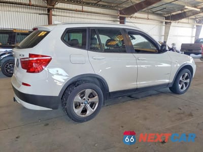 Trzecie zdjęcie samochodu z tyłu: 2012 BMW X3 XDRIVE28I VIN:5UXWX5C50CL724587 - miniatura