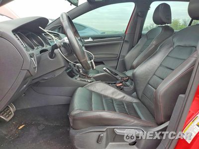 Zdjęcie 7 z 12 samochodu: 2015 VOLKSWAGEN GTI VIN:3VW4T7AU5FM102187 - miniatura