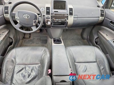 Zdjęcie 8 z 13 samochodu: 2006 TOYOTA PRIUS BASE VIN:JTDKB20U667514582 - miniatura