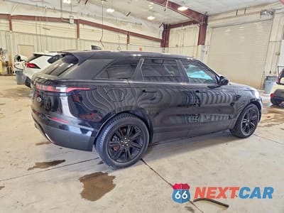 Trzecie zdjęcie samochodu z tyłu: 2018 LAND ROVER RANGE ROVER VELAR S VIN:SALYB2RV2JA748261 - miniatura