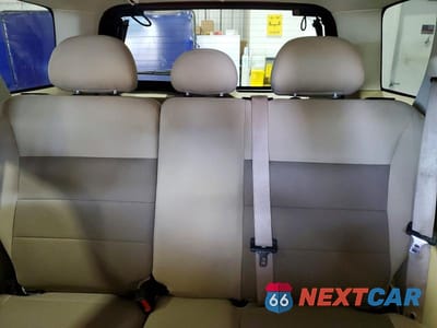 Zdjęcie 10 z 13 samochodu: 2008 FORD ESCAPE XLT VIN:1FMCU93198KD75309 - miniatura
