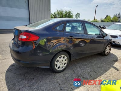 Trzecie zdjęcie samochodu z tyłu: 2013 FORD FIESTA SE VIN:3FADP4BJ2DM129506 - miniatura