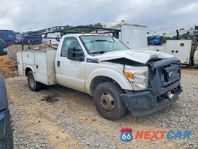 Czwarte zdjęcie samochodu z boku: 2014 FORD F350 SUPER DUTY VIN:1FDRF3G68EEA18155 - miniatura