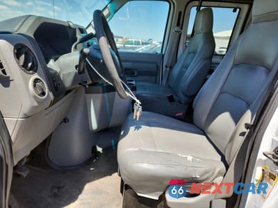 Zdjęcie 7 z 13 samochodu: 2014 FORD ECONOLINE E250 VAN VIN:1FTNS2EW0EDA86452 - miniatura