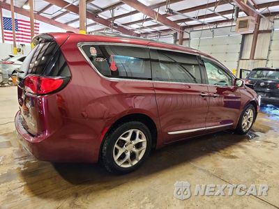 Trzecie zdjęcie samochodu z tyłu: 2018 CHRYSLER PACIFICA LIMITED VIN:2C4RC1GG8JR256787 - miniatura