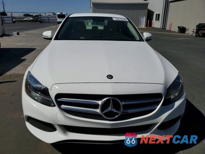 Piąte zdjęcie samochodu w środku: 2015 MERCEDES-BENZ C 300 VIN:55SWF4JB0FU083518 - miniatura