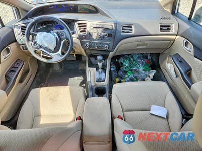 Zdjęcie 8 z 12 samochodu: 2014 HONDA CIVIC LX VIN:19XFB2F5XEE204631 - miniatura