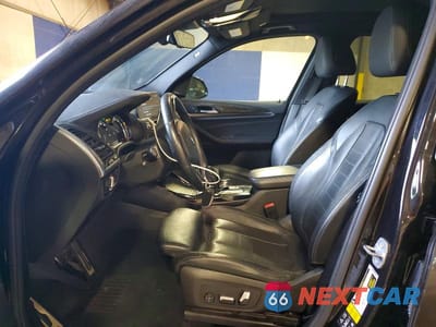 Zdjęcie 7 z 13 samochodu: 2018 BMW X3 XDRIVE30I VIN:5UXTR9C50JLD59512 - miniatura