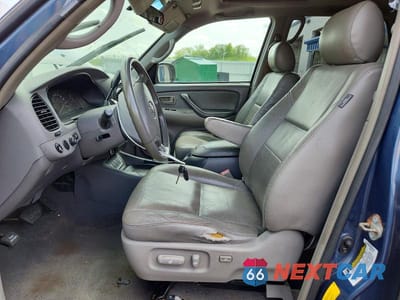 Zdjęcie 7 z 13 samochodu: 2005 TOYOTA SEQUOIA SR5 VIN:5TDBT44A85S237107 - miniatura