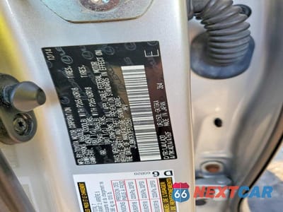 Zdjęcie 14 z 14 samochodu: 2015 LEXUS GX 460 VIN:JTJBM7FX7F5102561 - miniatura