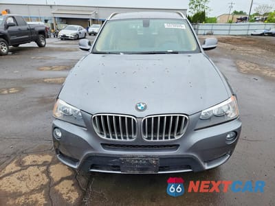 Piąte zdjęcie samochodu w środku: 2013 BMW X3 XDRIVE28I VIN:5UXWX9C51D0A15888 - miniatura