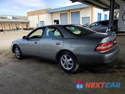 Drugie zdjęcie samochodu z przodu: 2000 LEXUS ES 300 VIN:JT8BF28GXY5102701 - miniatura