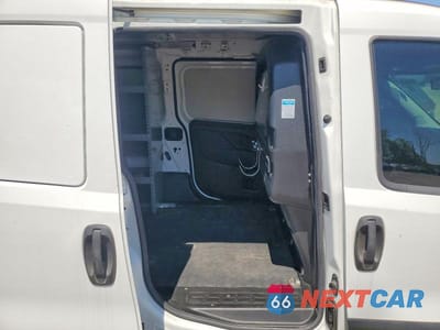 Zdjęcie 11 z 13 samochodu: 2017 RAM PROMASTER CITY VIN:ZFBERFAB3H6E00616 - miniatura