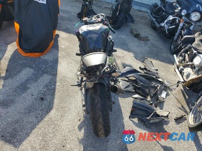 Zdjęcie 6 z 10 samochodu: 2016 KAWASAKI ZX636 E VIN:JKBZXJE1XGA020082 - miniatura