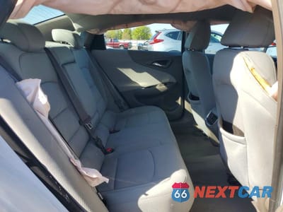 Zdjęcie 10 z 12 samochodu: 2016 CHEVROLET MALIBU LT VIN:1G1ZE5ST3GF348520 - miniatura