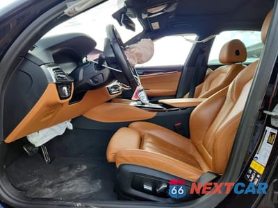 Zdjęcie 7 z 12 samochodu: 2023 BMW 540 XI VIN:WBA73BJ09PWX93352 - miniatura