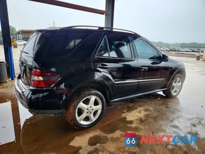 Trzecie zdjęcie samochodu z tyłu: 2008 MERCEDES-BENZ ML 350 VIN:4JGBB86E48A406949 - miniatura