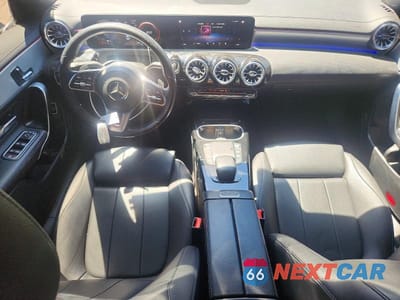 Zdjęcie 8 z 12 samochodu: 2023 MERCEDES-BENZ CLA 250 VIN:W1K5J4GB2PN394069 - miniatura