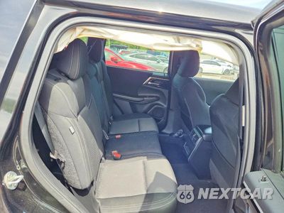 Zdjęcie 11 z 14 samochodu: 2022 MITSUBISHI OUTLANDER ES VIN:JA4J4TA85NZ039050 - miniatura