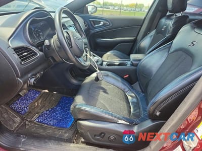Zdjęcie 7 z 12 samochodu: 2015 CHRYSLER 200 S VIN:1C3CCCBB0FN594240 - miniatura
