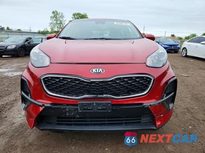 Piąte zdjęcie samochodu w środku: 2020 KIA SPORTAGE LX VIN:KNDPM3AC2L7737578 - miniatura