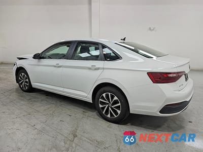 Drugie zdjęcie samochodu z przodu: 2024 VOLKSWAGEN JETTA S VIN:3VW5M7BU6RM050055 - miniatura