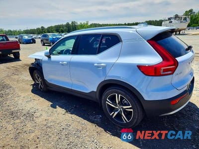 Drugie zdjęcie samochodu z przodu: 2025 VOLVO XC40 CORE VIN:YV4L12UJ0S2578645 - miniatura