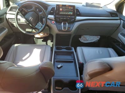 Zdjęcie 8 z 13 samochodu: 2020 HONDA ODYSSEY EXL VIN:5FNRL6H72LB020095 - miniatura