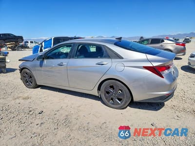 Drugie zdjęcie samochodu z przodu: 2022 HYUNDAI ELANTRA SEL VIN:5NPLM4AG0NH075246 - miniatura
