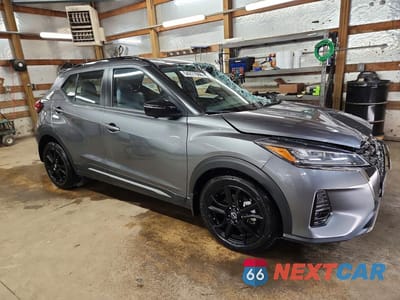Czwarte zdjęcie samochodu z boku: 2024 NISSAN KICKS SR VIN:3N1CP5DV1RL571642 - miniatura