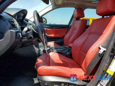 Zdjęcie 7 z 12 samochodu: 2013 BMW X1 XDRIVE28I VIN:WBAVL1C55DVR91325 - miniatura