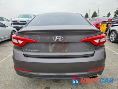 Zdjęcie 6 z 12 samochodu: 2016 HYUNDAI SONATA ECO VIN:5NPE24AA4GH415138 - miniatura