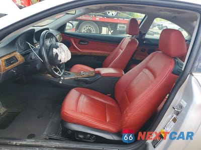Zdjęcie 7 z 12 samochodu: 2007 BMW 328 XI VIN:WBAWC33587PD08075 - miniatura