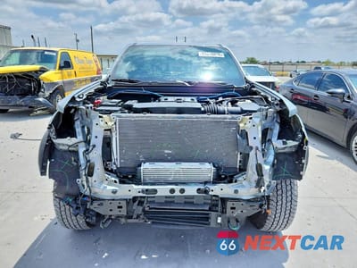 Piąte zdjęcie samochodu w środku: 2025 CHEVROLET COLORADO TRAIL BOSS VIN:1GCPTEEK3S1182898 - miniatura