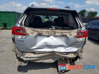 Zdjęcie 6 z 14 samochodu: 2019 SUBARU FORESTER PREMIUM VIN:JF2SKAEC7KH474626 - miniatura