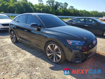 Czwarte zdjęcie samochodu z boku: 2022 AUDI SQ5 SPORTBACK PREMIUM PLUS VIN:WA124AFY6N2029458 - miniatura
