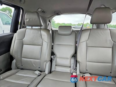 Zdjęcie 10 z 13 samochodu: 2014 HONDA ODYSSEY EXL VIN:5FNRL5H66EB074147 - miniatura