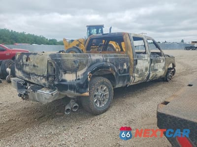 Trzecie zdjęcie samochodu z tyłu: 2011 FORD F250 SUPER DUTY VIN:1FT7W2BT4BED11145 - miniatura