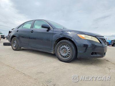 Czwarte zdjęcie samochodu z boku: 2007 TOYOTA CAMRY CE VIN:4T1BE46K27U075677 - miniatura
